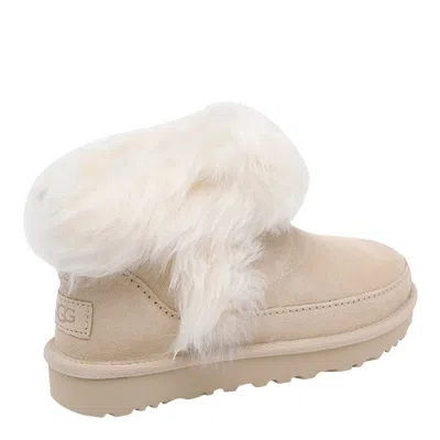 Ugg Classic Ultra Mini Chalet Beige Ankle Boots With Fur Design In Suede Woman In Neutral