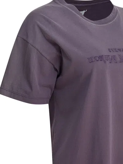 Maison Margiela Sophisticated T-shirt With Unique Design And High-quality Craftsmanship In Purple