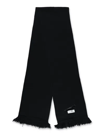 Mm6 Maison Margiela Fringed Wool Scarf With Logo Patch In Black