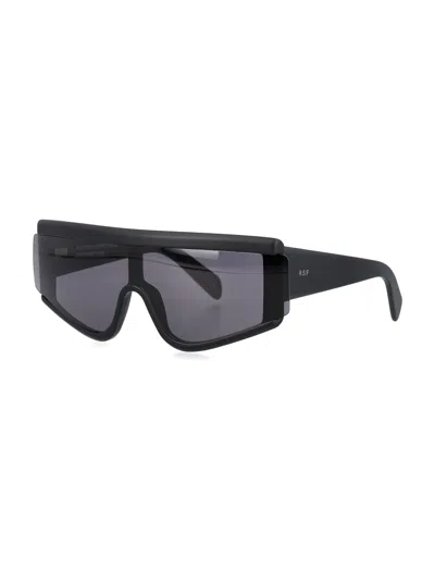 Retrosuperfuture Zed Rectangular Sunglasses Thick Temples In Black