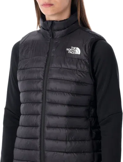 The North Face Peak Performance Sleeveless Padded Jacket In Black