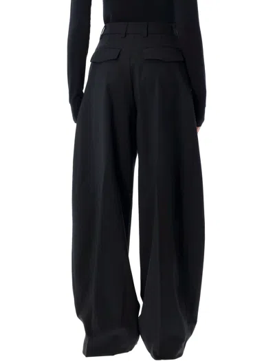 The Latest L-blend Tapered Pants With Dart In Black
