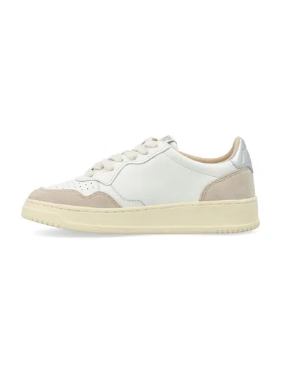 Autry Low-top Sneakers With Hybrid Leather Design And Metallic Accent In White