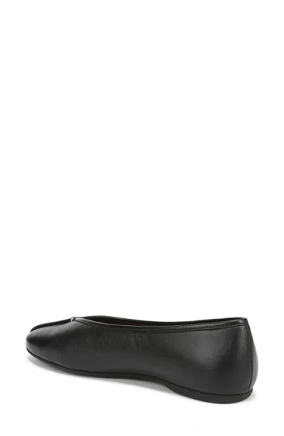 Vince Ori Ballet Flat In Black