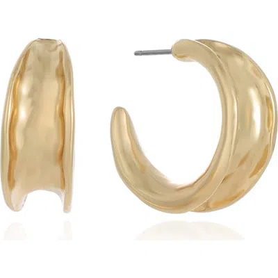 Ettika Hammered Huggie Hoop Earrings In Gold