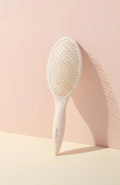 The Hair Edit Smooth & Polish Detangling Brush In White