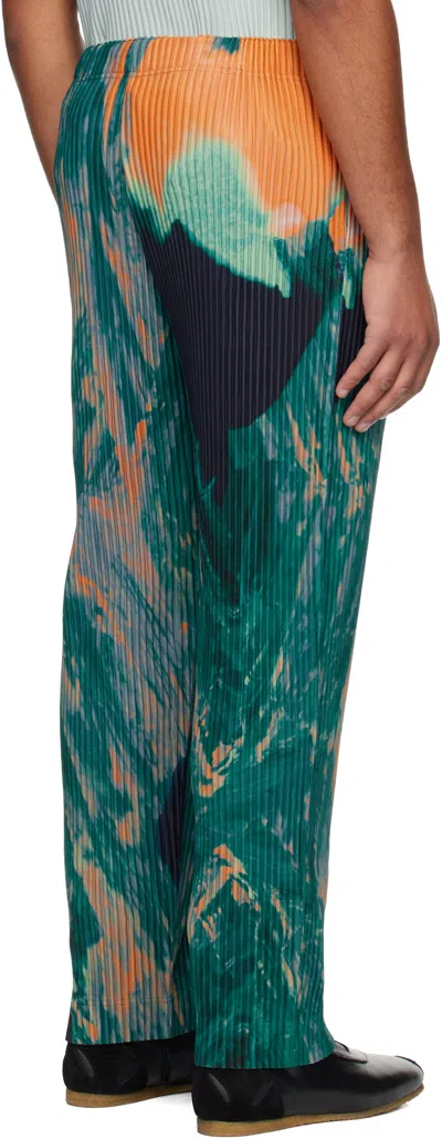 Issey Miyake Pleated Polyester Knit Trousers In Green