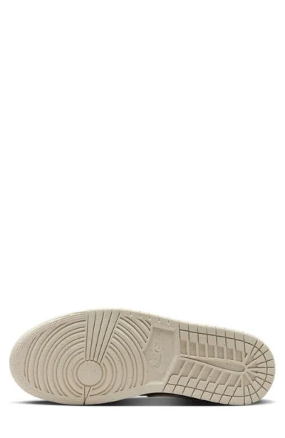 Jordan Men's Air  1 Low Se Shoes In Multi