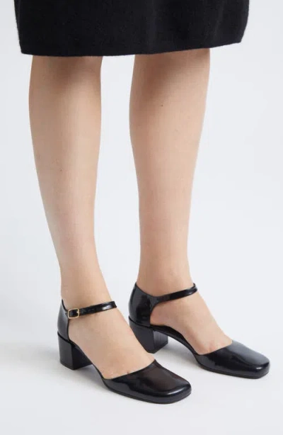 The Row Black Leather Penelope Pumps In Black