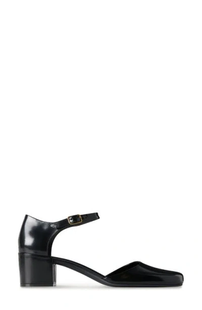 The Row Black Leather Penelope Pumps In Black
