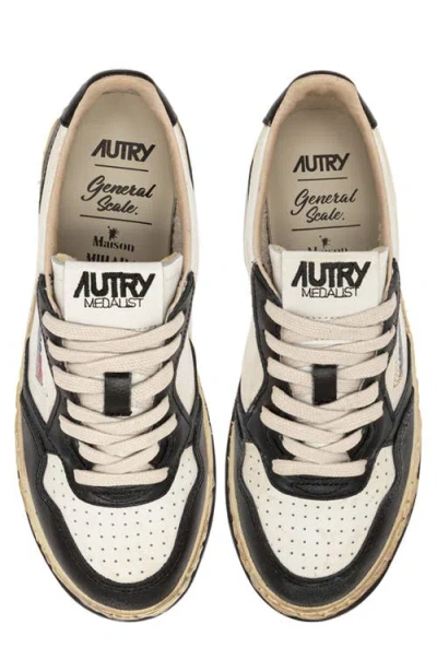Autry X Mihara Yasuhiro Medalist Super Vintage Sneakers In Multi