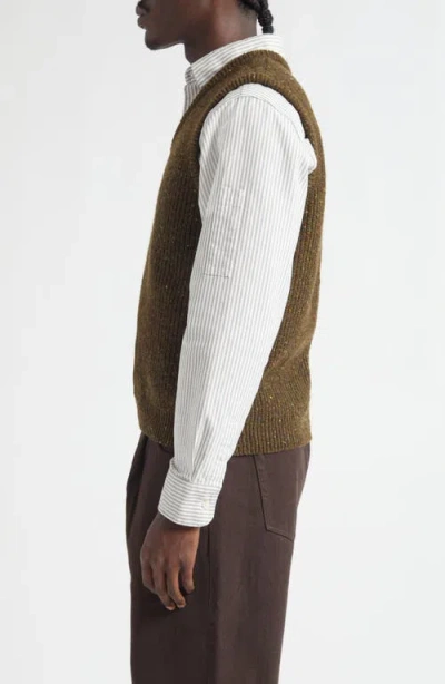 Noah Donegal Wool Sweater Vest In Green