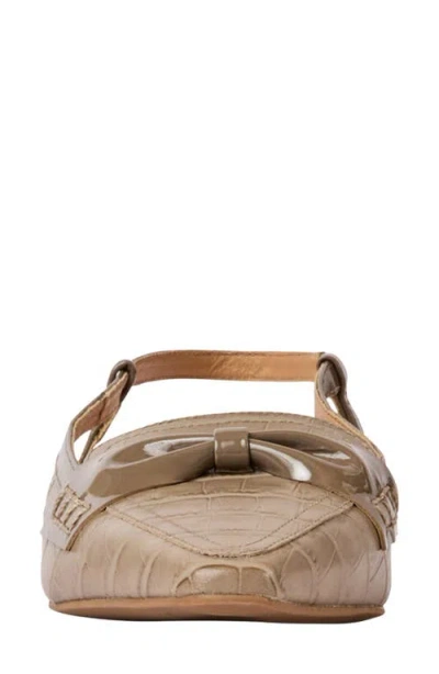 Andre Assous Blake Loafer In Brown