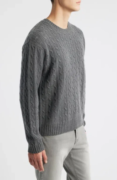 Frame Cabled Cashmere Crewneck Sweater In Gray