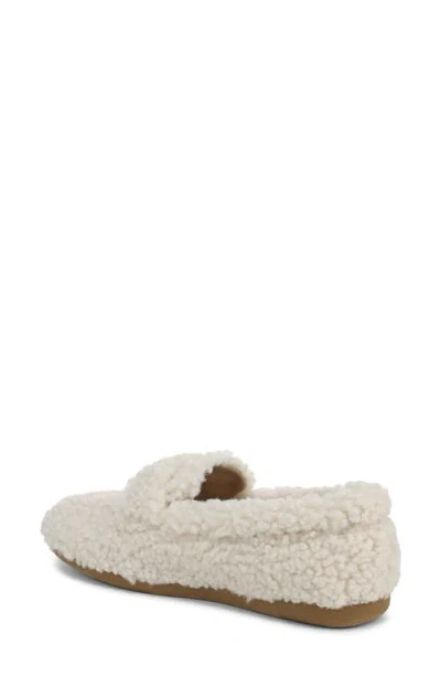 Vionic Snuggle Faux Shearling Slipper In Multi