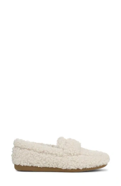 Vionic Snuggle Faux Shearling Slipper In Multi