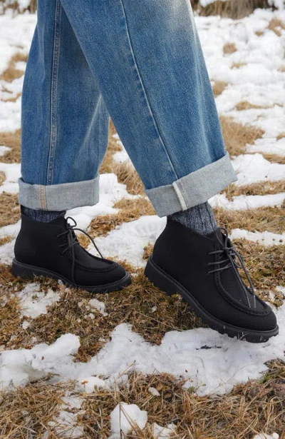 Vivaia Round-toe Lug Sole Ankle Boots In Black