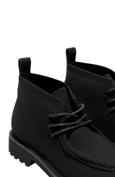 Vivaia Round-toe Lug Sole Ankle Boots In Black