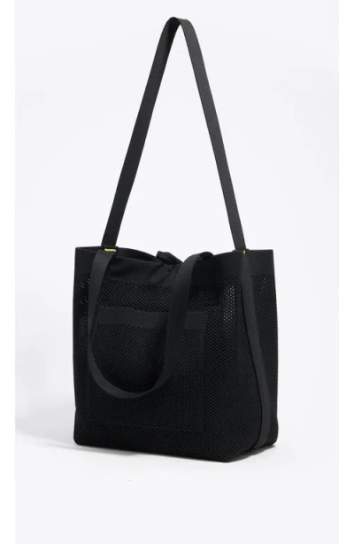 Bimba Y Lola Medium Flyknit Shoulder Bag In Black