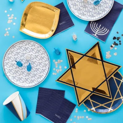 Jollity & Co . Hanukkah Dreidel Print Dinner Plates In Multi