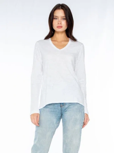 Wilt Clothing Long Sleeve Shrunken Boyfriend Top In White