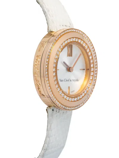 Pre-owned Van Cleef & Arpels Charms Leather 25mm In White