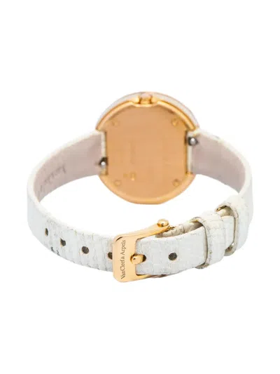 Pre-owned Van Cleef & Arpels Charms Leather 25mm In White