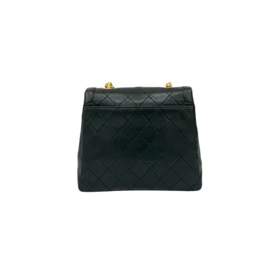 Pre-owned Chanel Black Leather Pochette Shoulder Bag ()