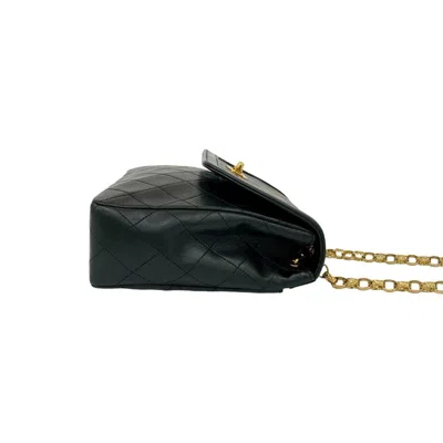 Pre-owned Chanel Black Leather Pochette Shoulder Bag ()