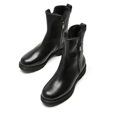 La Canadienne ?variant=44401170186377&country=us In Black