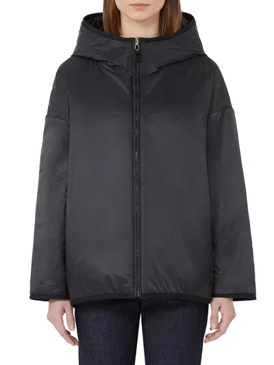Max Mara The Cube 'leo' Black Quilted Short Down Jacket In Black