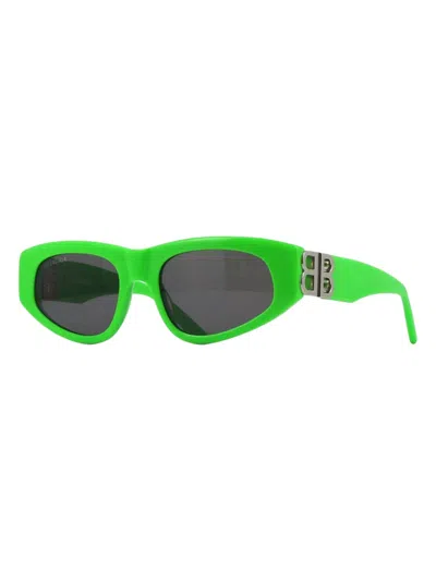 Pre-owned Balenciaga Women's  Cat Eye Sunglasses In Green