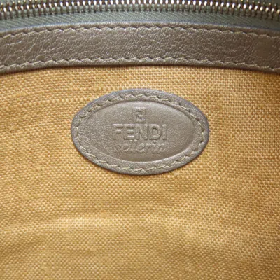 Pre-owned Fendi Gray Leather Shoulder Bag ()