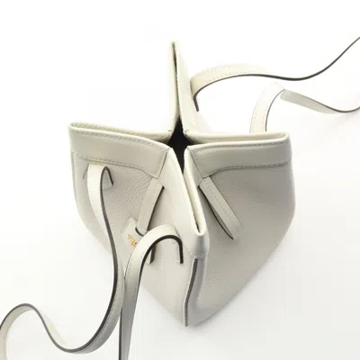 Pre-owned Fendi White Leather Shoulder Bag ()