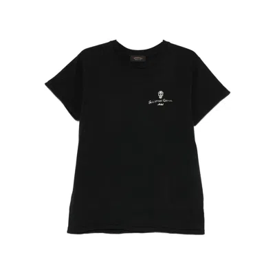 Schaeffer's Garment Hotel Round-neck T-shirt In Black