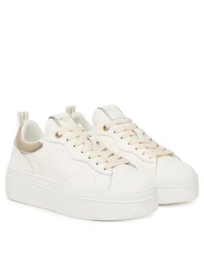 Twinset Sneakers In White
