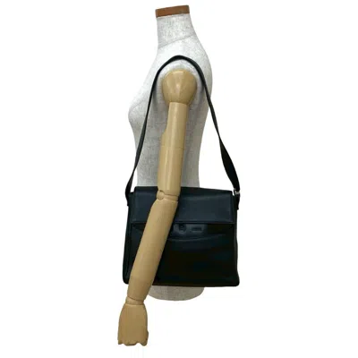 Pre-owned Loewe Black Leather Shoulder Bag ()