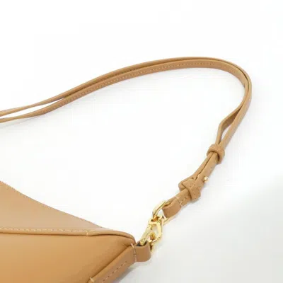 Pre-owned Loewe Gold Leather Shoulder Bag ()
