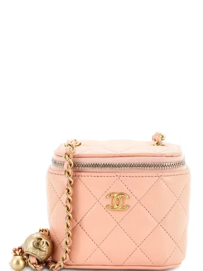 Pre-owned Chanel Pearl Crush Vanity Case With Chain Quilted Lambskin Mini Clutch Bag In Pink