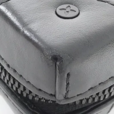 Pre-owned Louis Vuitton Black Leather Shoulder Bag ()