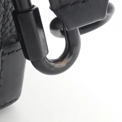 Pre-owned Louis Vuitton Black Leather Shoulder Bag ()