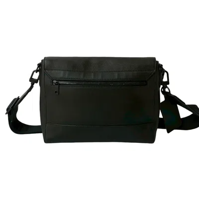 Pre-owned Louis Vuitton Black Leather Shoulder Bag ()