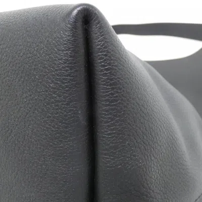 Pre-owned Louis Vuitton Black Leather Shoulder Bag ()