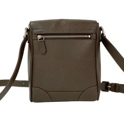 Pre-owned Louis Vuitton Brown Leather Pochette Shoulder Bag ()