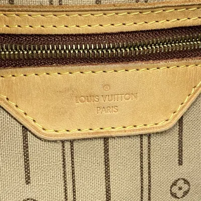 Pre-owned Louis Vuitton Brown Shoulder Bag ()