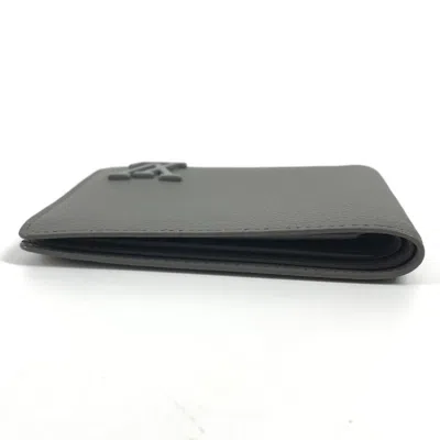 Pre-owned Louis Vuitton Gray Leather Wallet (bi-fold) ()