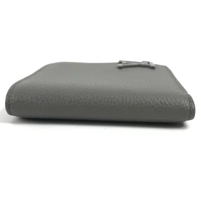Pre-owned Louis Vuitton Gray Leather Wallet (bi-fold) ()