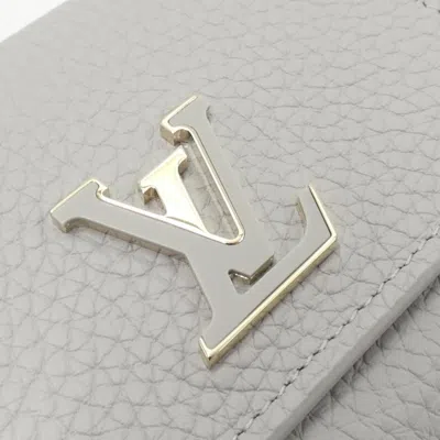 Pre-owned Louis Vuitton Gray Leather Wallet (bi-fold) ()