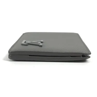 Pre-owned Louis Vuitton Gray Leather Wallet (bi-fold) ()