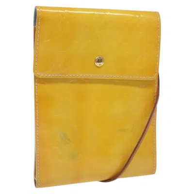 Pre-owned Louis Vuitton Kenmare Yellow Patent Leather Clutch Bag ()